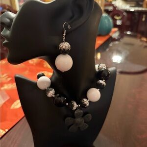 Elegant Black and White Beaded Necklace and Earring Set